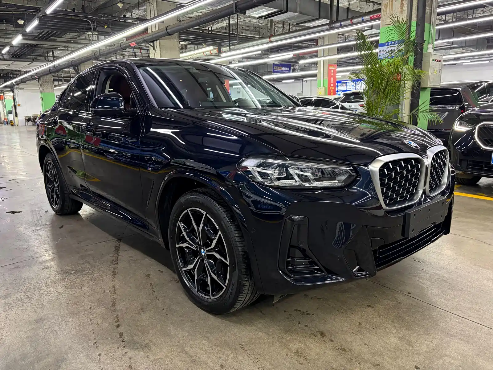 Фото 2 - BMW X4