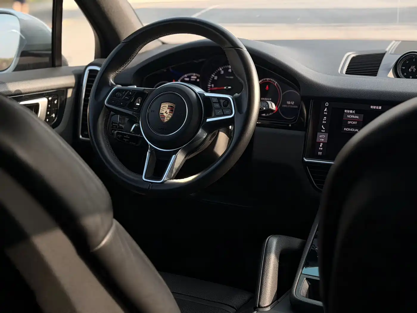 Porsche Cayenne 2018 Cayenne 3.0T фото 8
