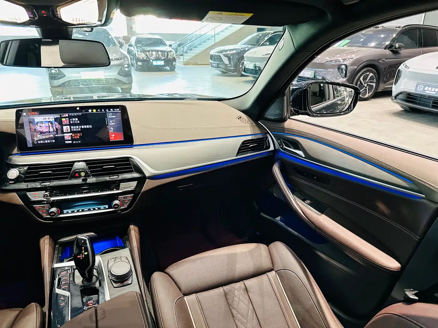 BMW 5 Series 2022 Model Third Facelift 530Li Premium M Sport Package фото 8