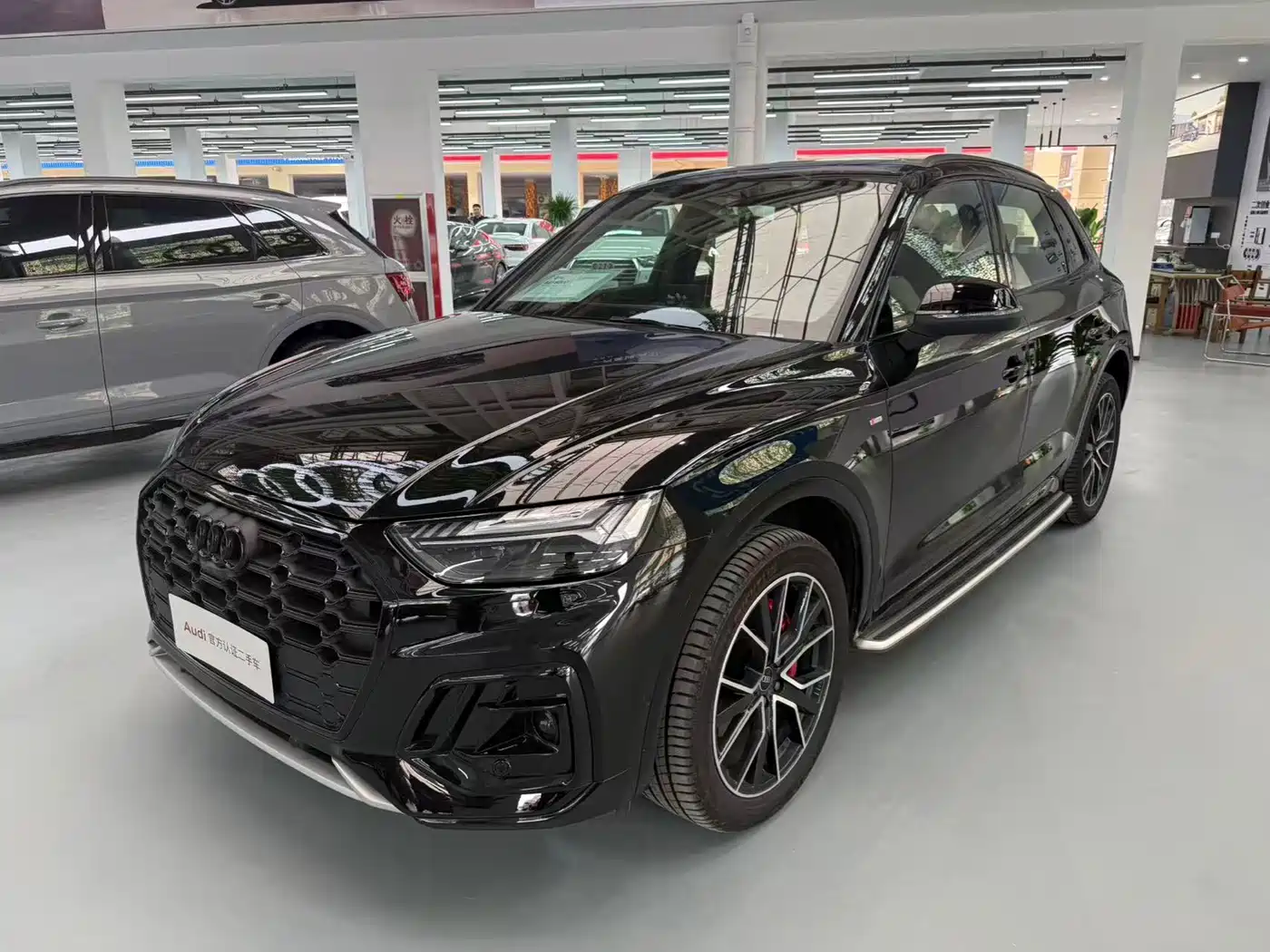 Audi Q5L 2025 45 TFSI Premium Dynamic фото 2