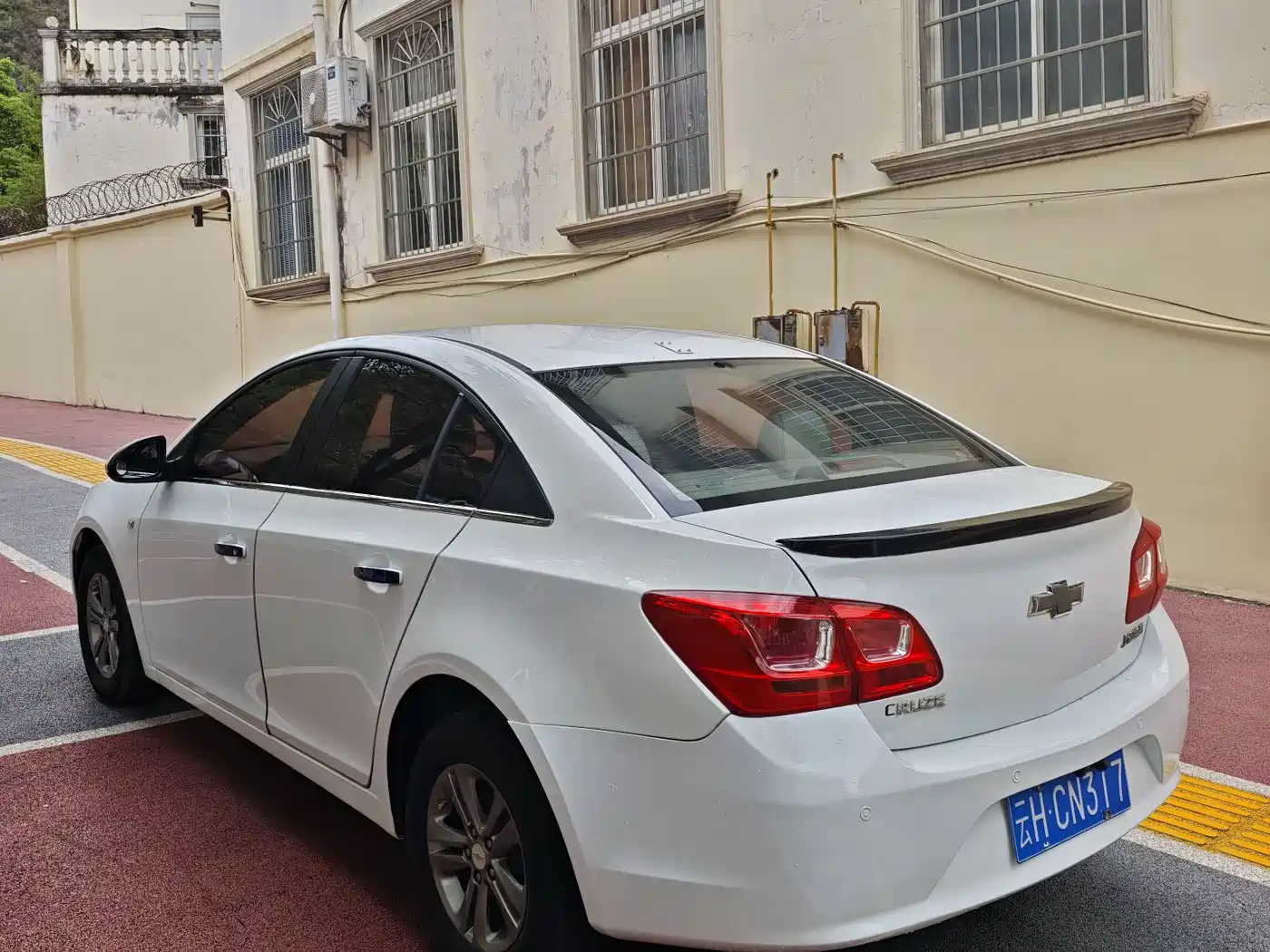 Chevrolet Cruze 2015 1.5L Classic SL MT фото 6