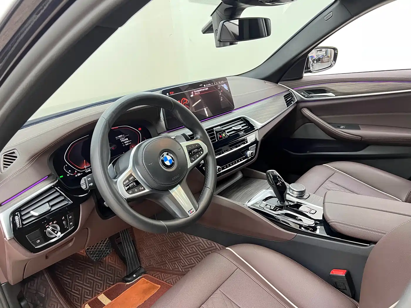 BMW 5 Series 2022 Facelift 530Li Leading M Sport Package фото 9