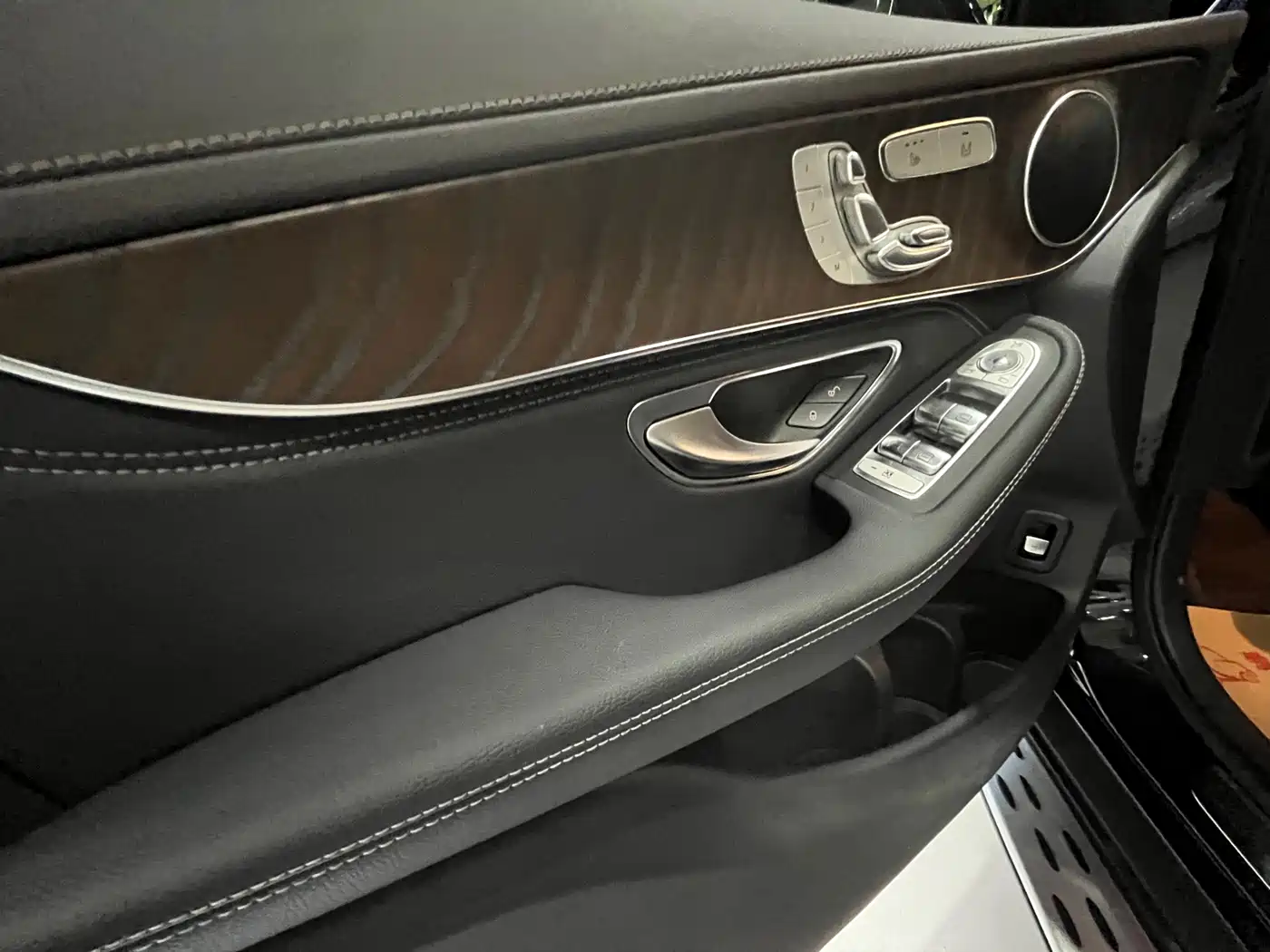 Mercedes-Benz GLC 2020 Facelift GLC 300 L 4MATIC Dynamic фото 6