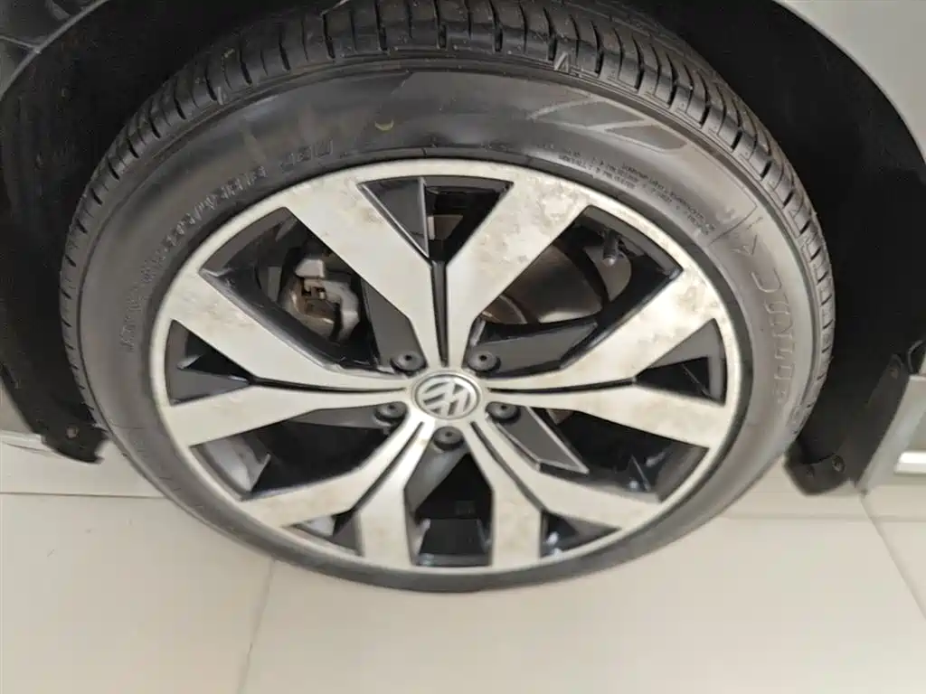 Volkswagen Magotan 2018 330TSI DSG Premium фото 23