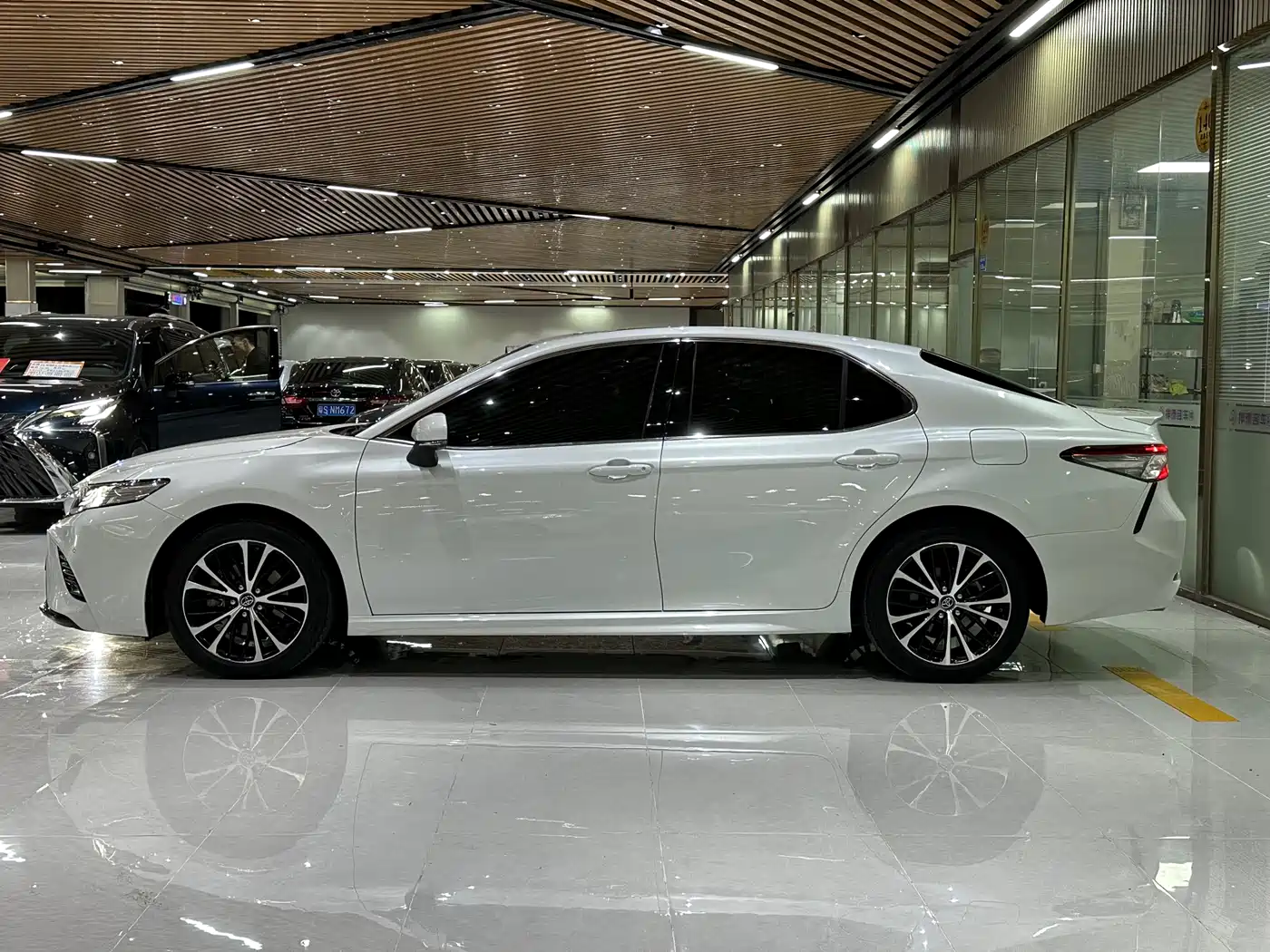 Toyota Camry 2019 2.0S Trend Edition China VI фото 5