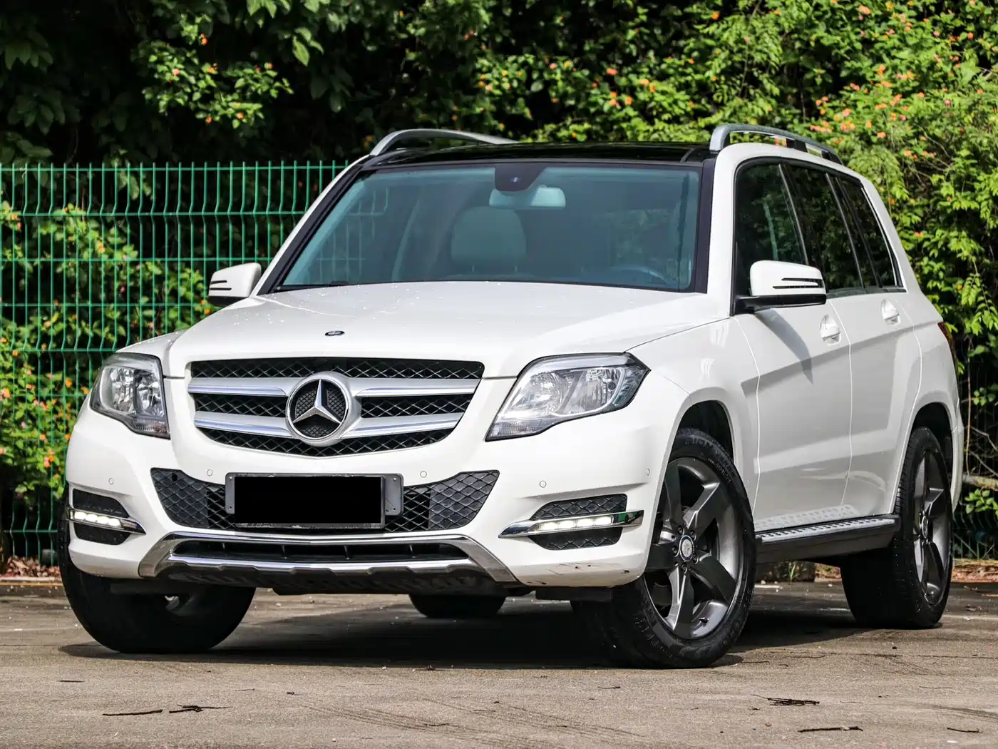 Mercedes-Benz GLK-Class 2013 GLK 300 4MATIC Dynamic Sunroof