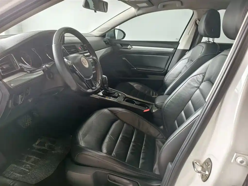 Volkswagen Lamando 2015 280TSI DSG Comfort фото 7