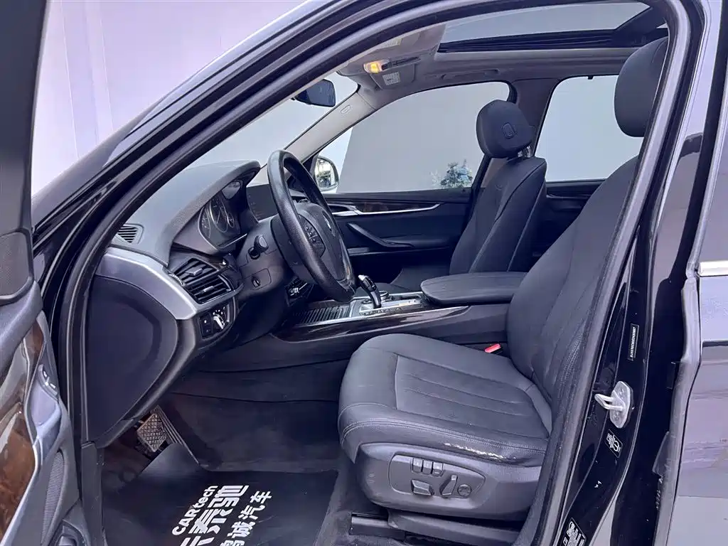 BMW X5 (Import) 2014 xDrive35i Leading фото 14