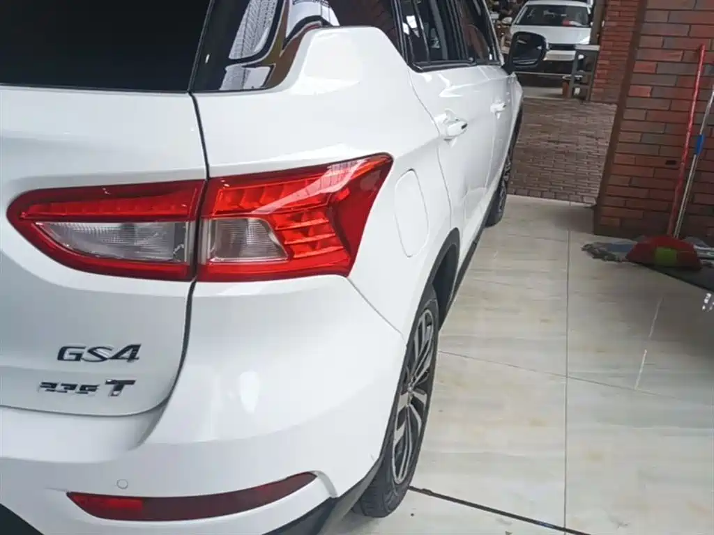 GAC Trumpchi Trumpchi GS4 2017 235T Automatic 2WD Luxury Smart Connected Edition фото 8