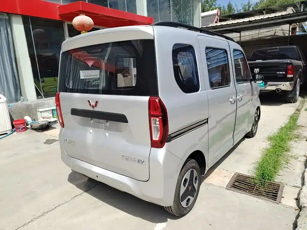 Wuling Motors Wuling Zhiguang NEV 2026 2025 Model Comfort