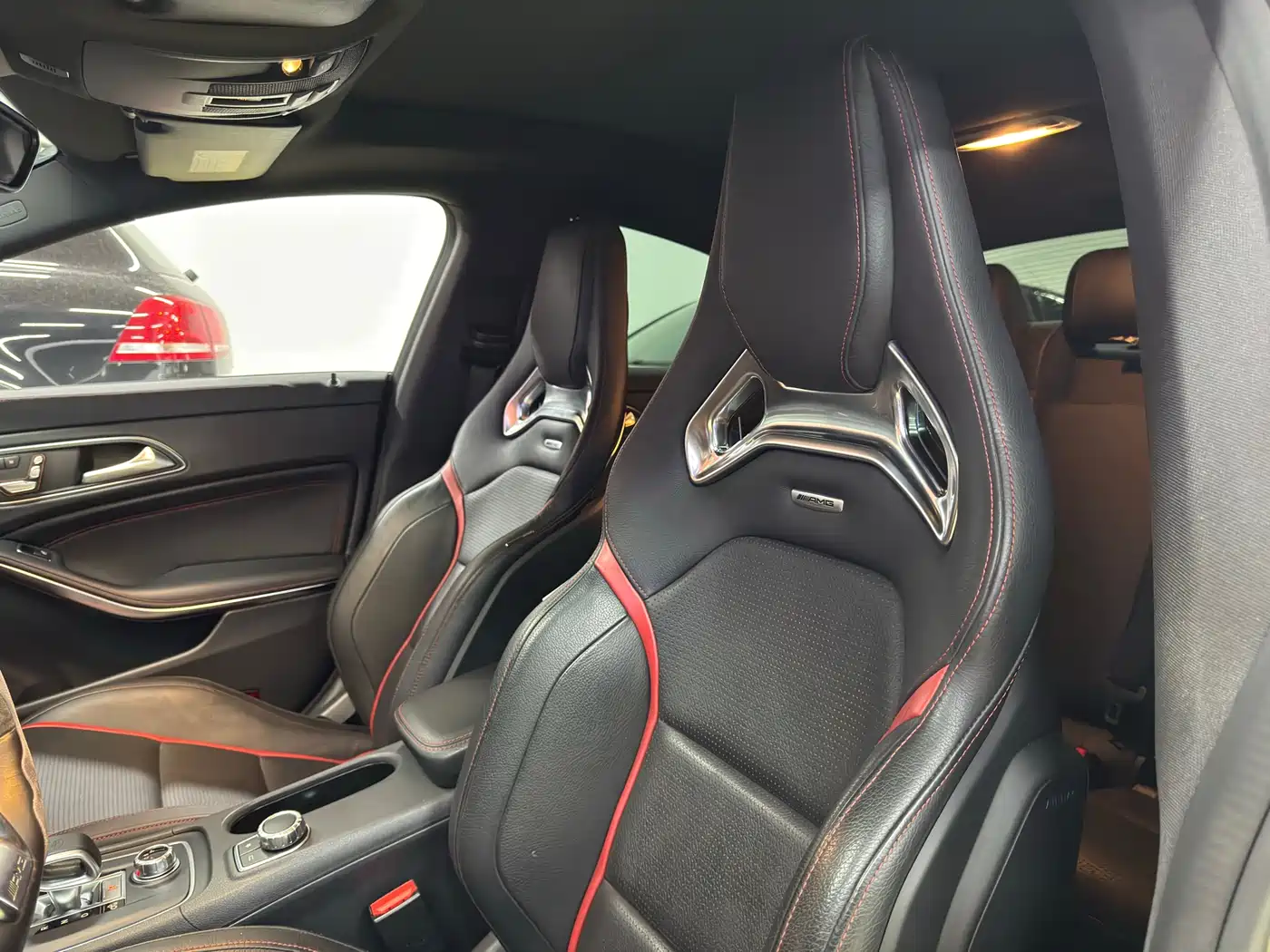Mercedes-Benz CLA AMG 2017 Facelift AMG CLA 45 4MATIC фото 14