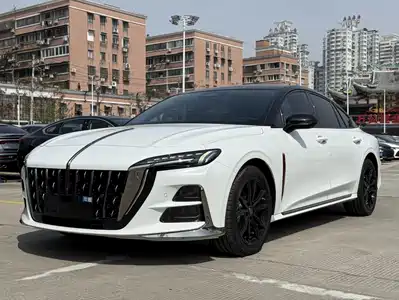 Hongqi H6