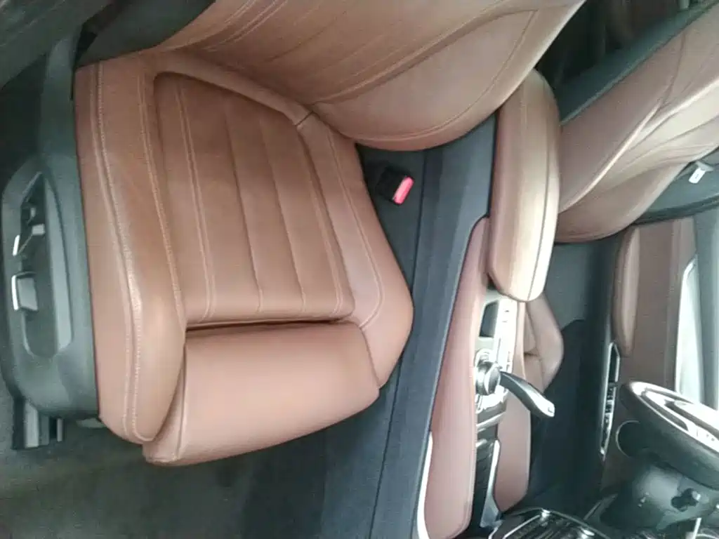 Photo 25 - BMW X6
