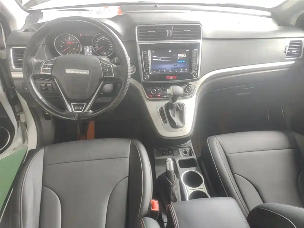 Haval M6 2019 1.5T DCT 2WD Elite Type China VI фото 10