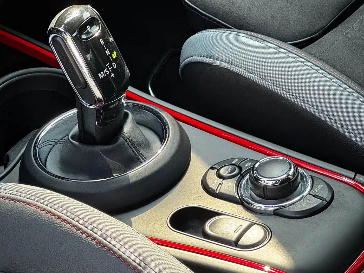 MINI JCW COUNTRYMAN 2022 2.0T JOHN COOPER WORKS ALL-IN фото 11