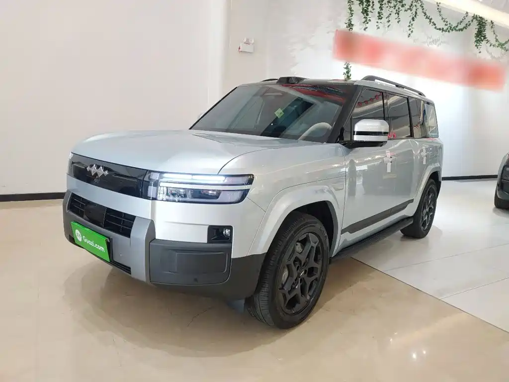 Fang Cheng Bao Titanium 7 2025 AWD Base Model