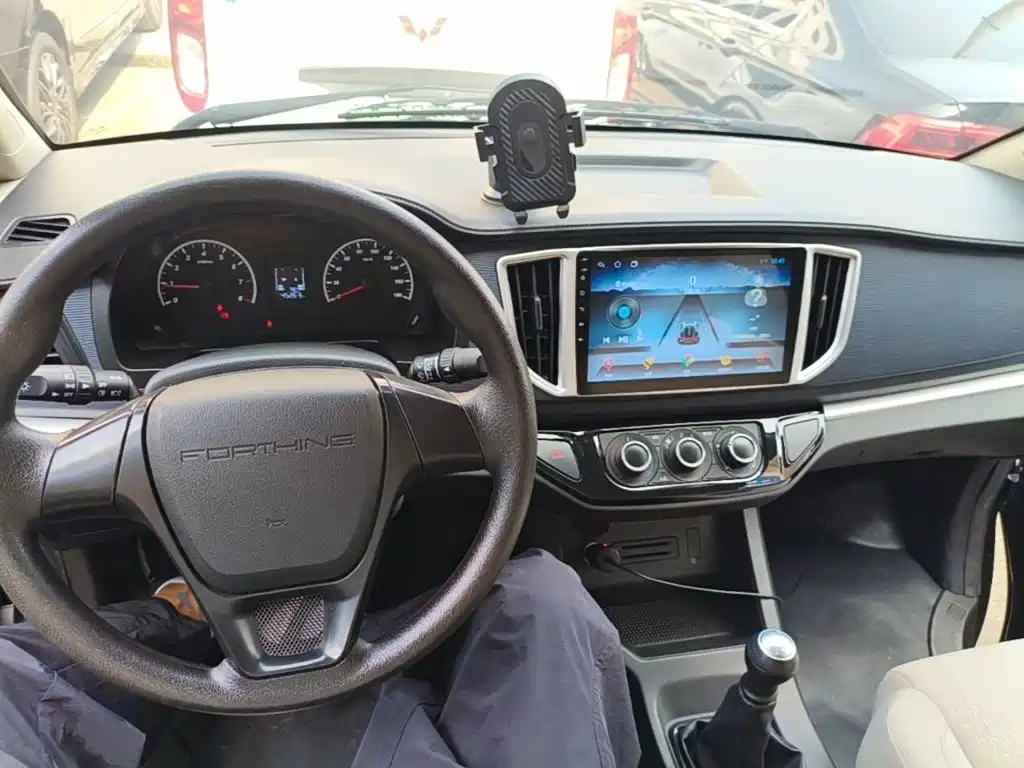 Photo 10 - Dongfeng Fengxing Lingzhi