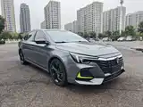 Фото 3 - Roewe i6 MAX EV