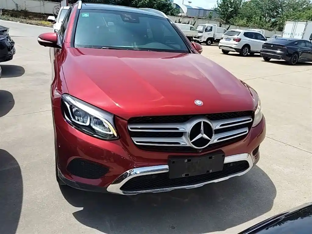 Mercedes-Benz GLC 2016 GLC 260 4MATIC Luxury фото 3
