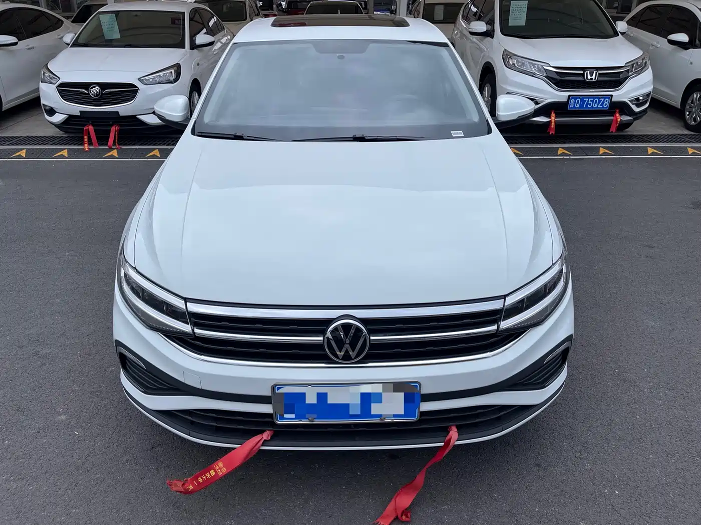 Volkswagen Bora 2026 200TSI DSG Navigation Edition фото 2
