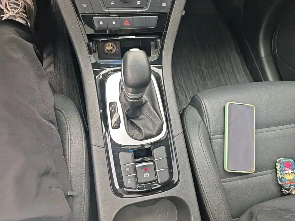 MG Roewe RX5 2016 2016 1.5TGI TST Luxury Edition