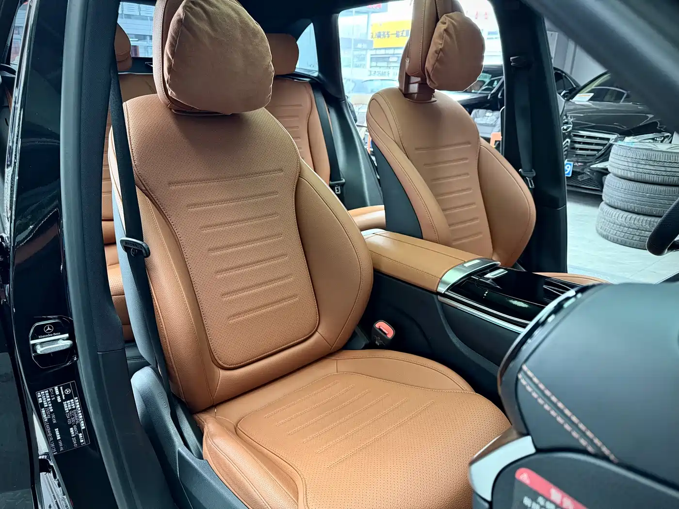 Mercedes-Benz GLC 2024 GLC 300 L 4MATIC Luxury 5-seater фото 12