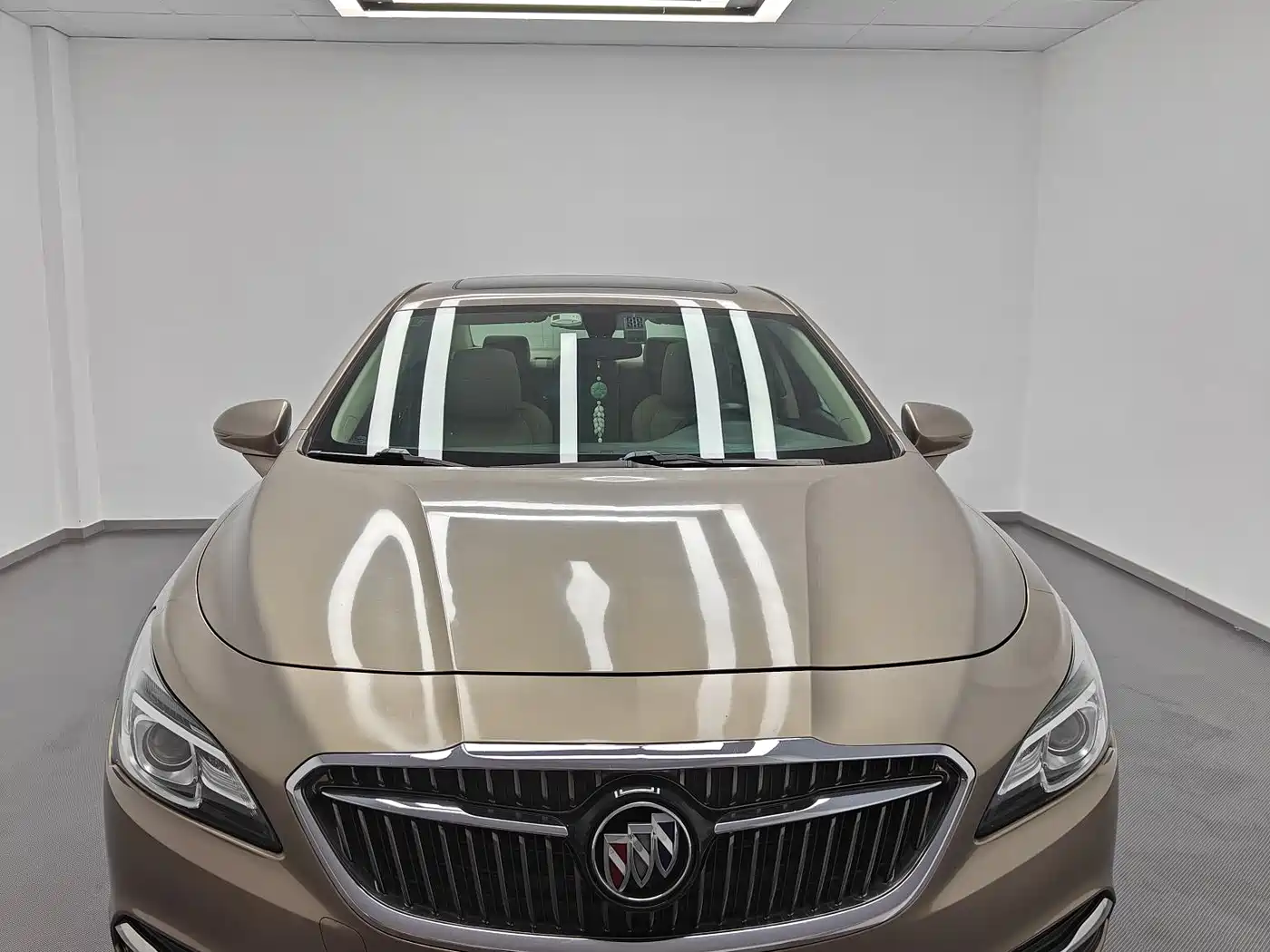 Buick LaCrosse 2016 Facelift 20T Leading фото 2