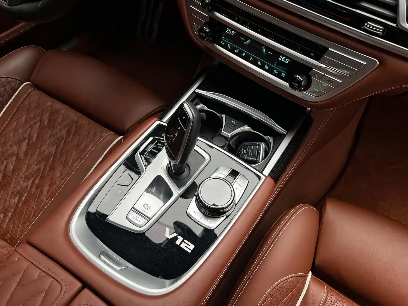 Photo 13 - BMW 7 Series