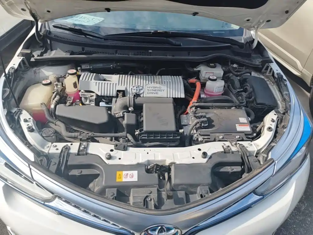 Toyota Corolla Twin Engine E+ 2020 2019 1.8L E-CVT Leading Edition