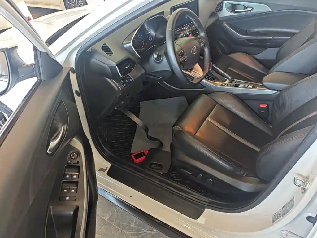 Hyundai Lafesta 2021 2021 280TGDi DLX Luxury Edition