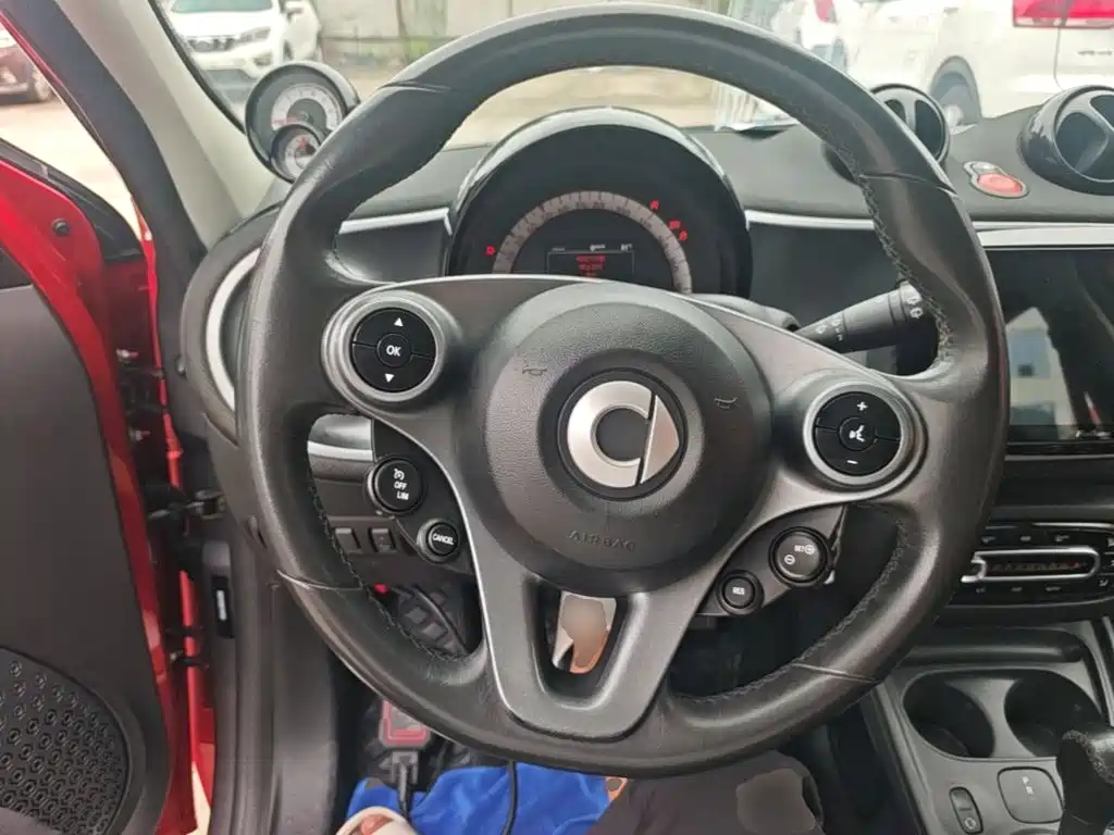 smart forfour 2018 2016 Model 0.9T 66kW Pioneer Edition