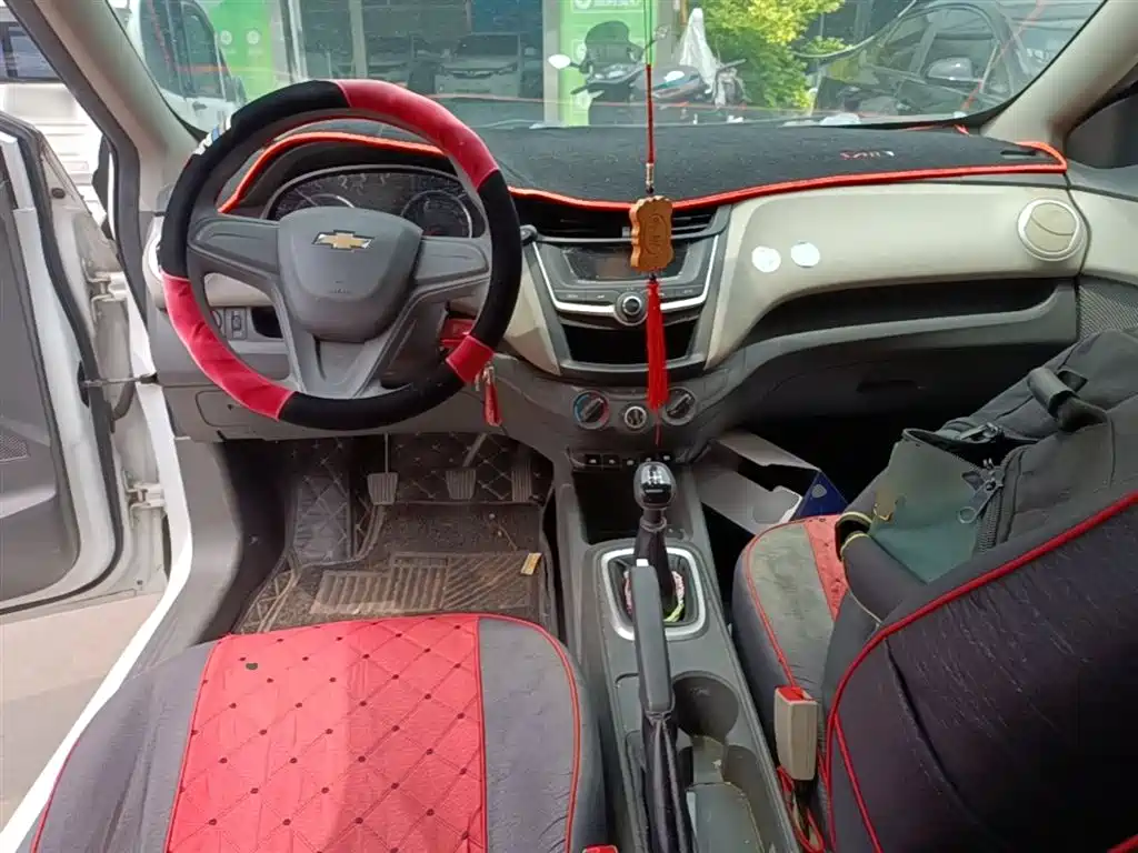 Chevrolet Sail 2016 Sail 3 1.3L Manual Comfort Sunroof Edition фото 10