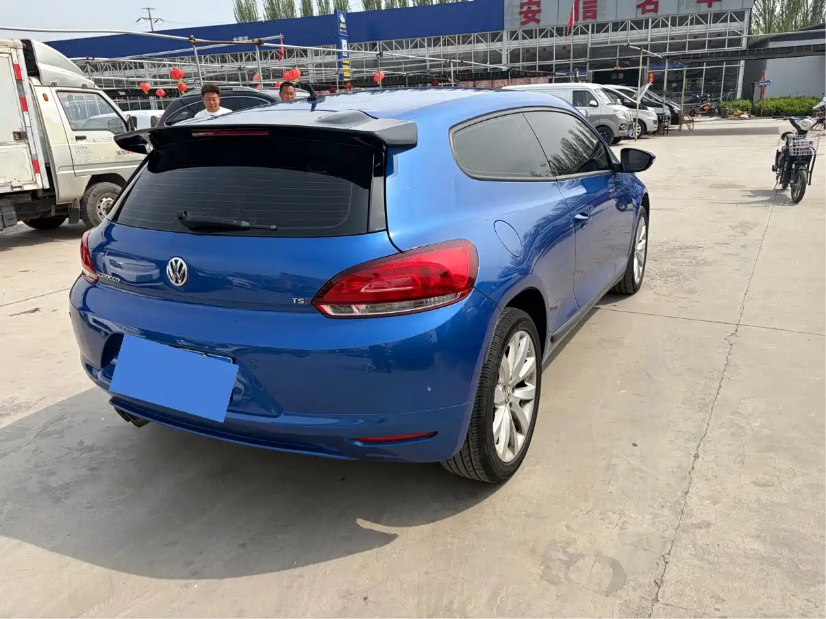 Volkswagen Scirocco 2011 1.4TSI Single Turbo Style Edition фото 4