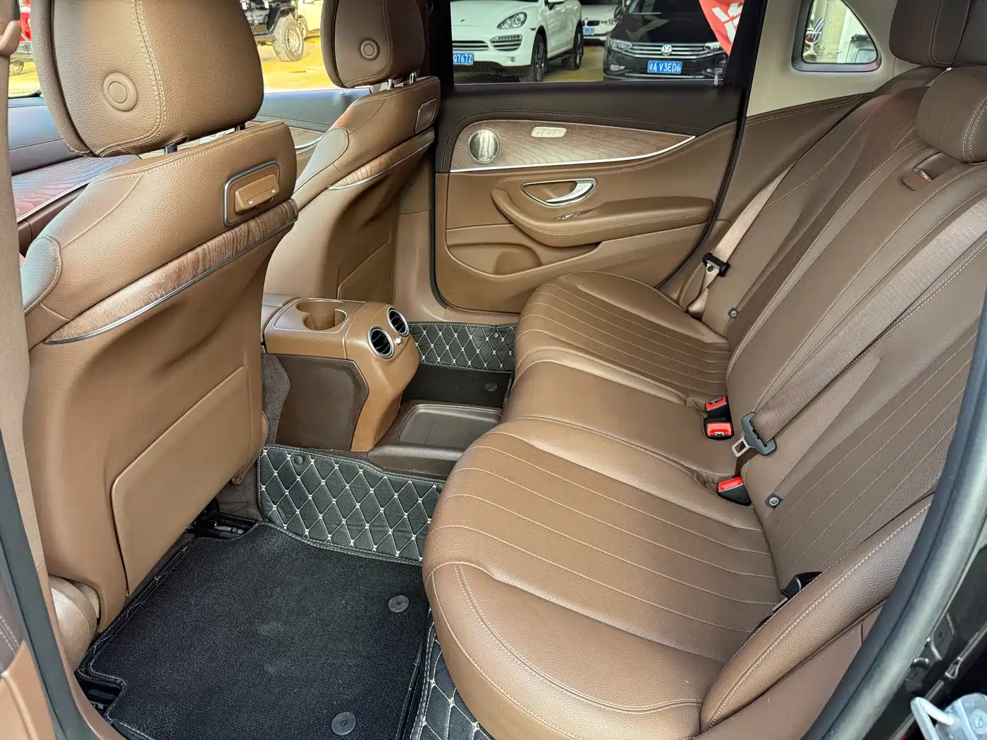 Mercedes-Benz E-Class 2019 Facelift E 300 L Fashion фото 16