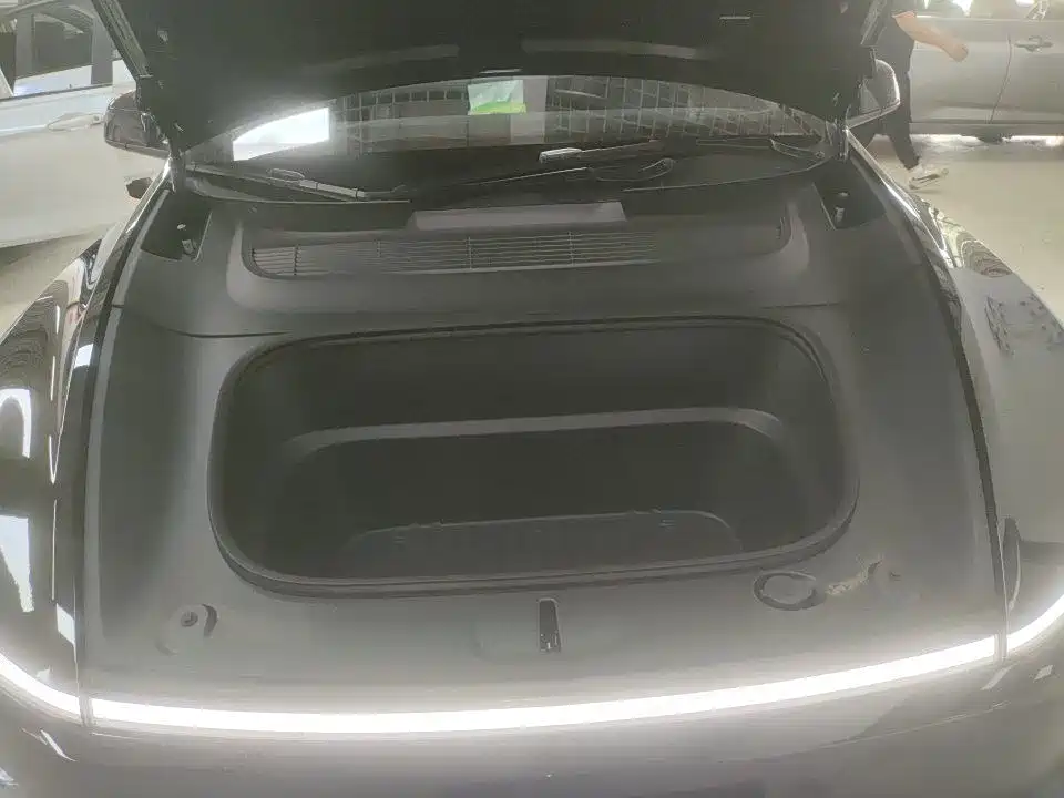 Tesla Model Y 2026 2026 Rear-Wheel Drive