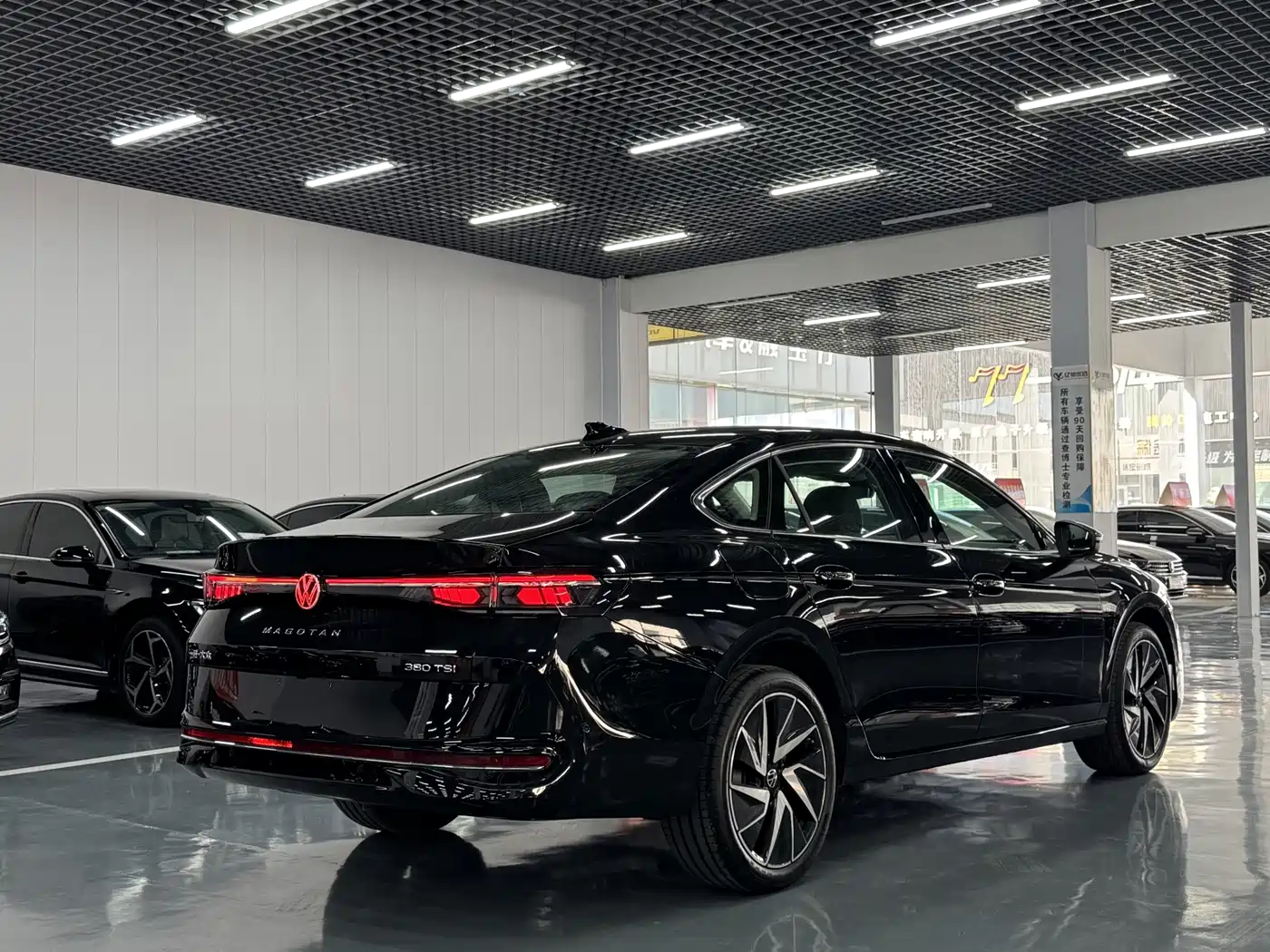 Volkswagen Magotan 2026 2026 Model 380TSI DSG Premium Edition Damai Package