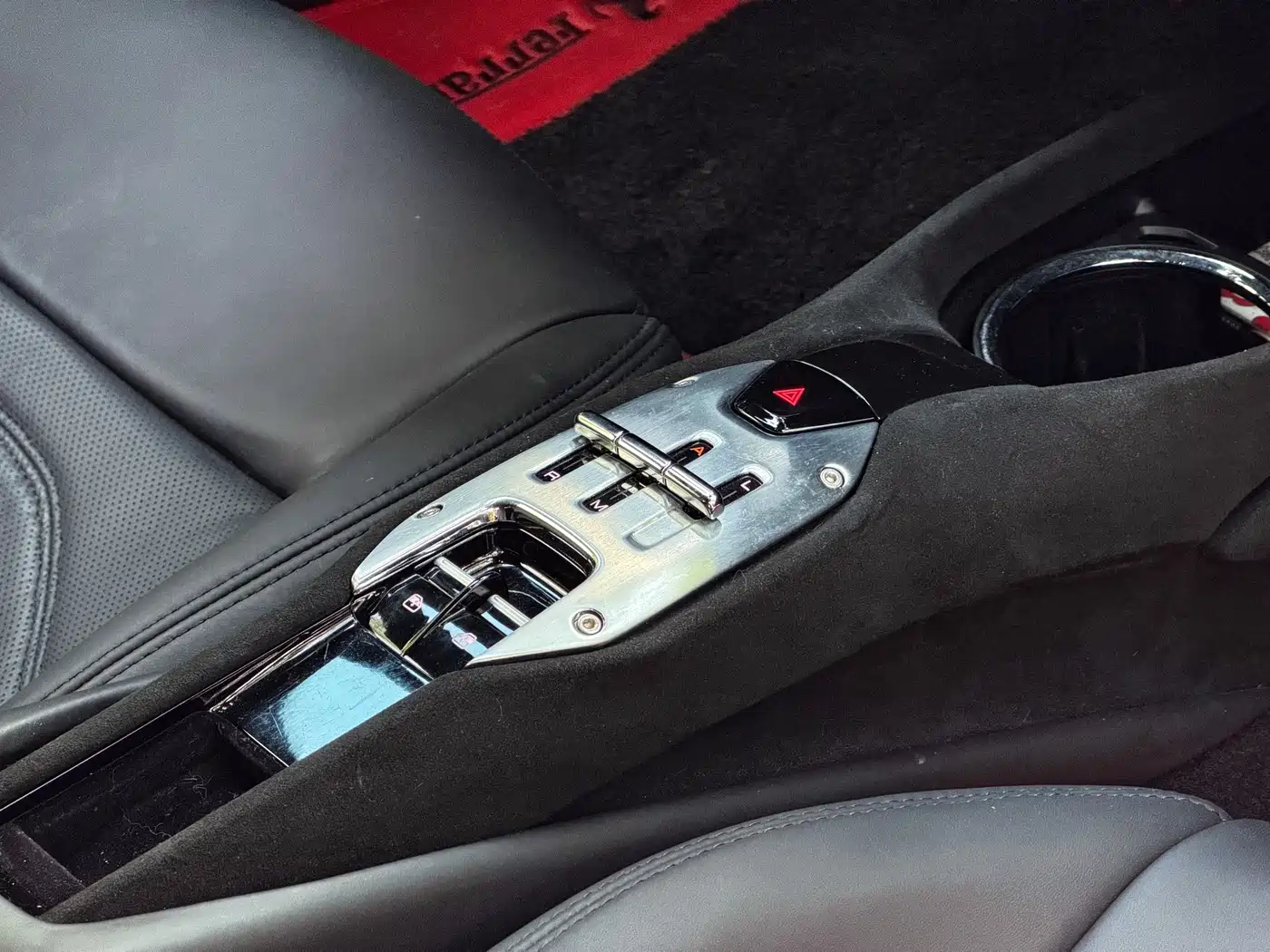 Ferrari 296 2024 2021 3.0T V6 GTB