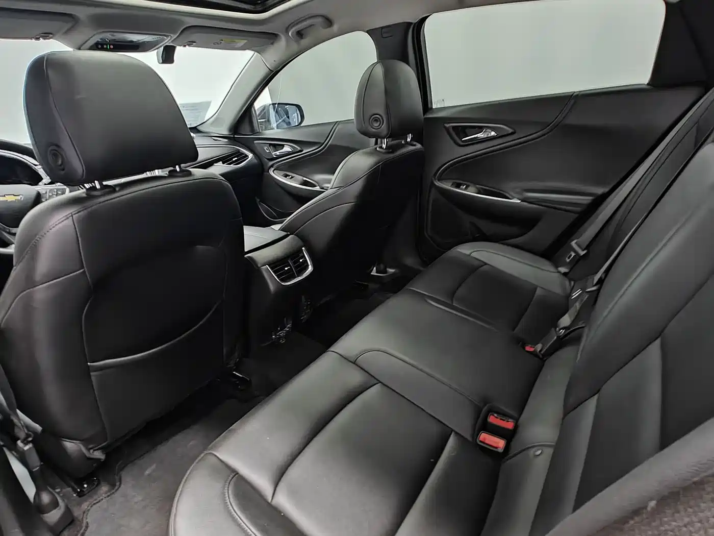 Chevrolet Malibu XL 2021 535T Auto Sharp Edition фото 9