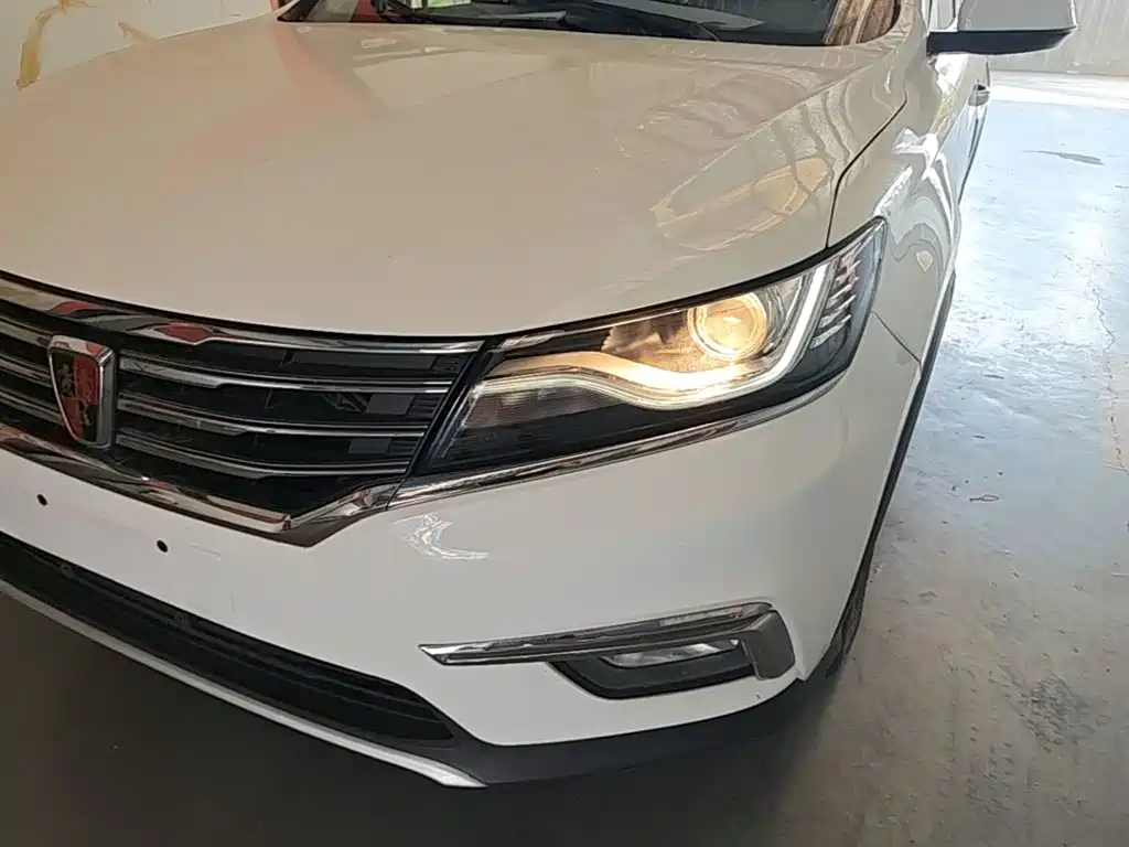 Roewe RX5 2018 2018 20T 2WD Manual Flagship