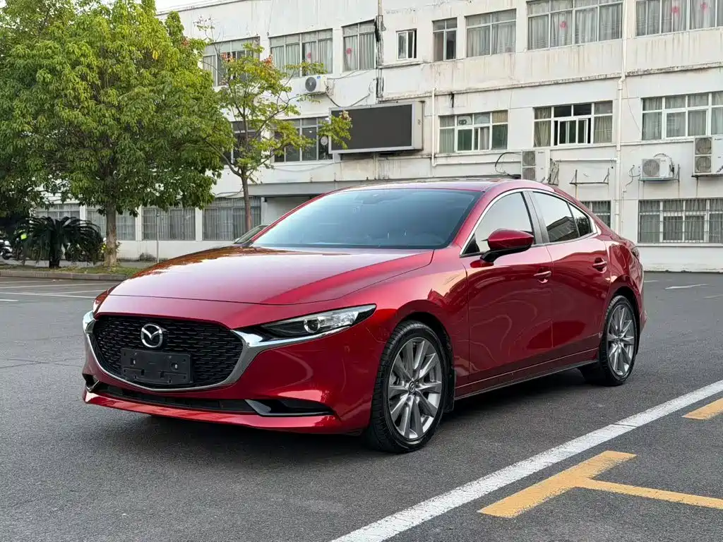 Mazda Mazda3 Axela 2020 — пригон из Китая