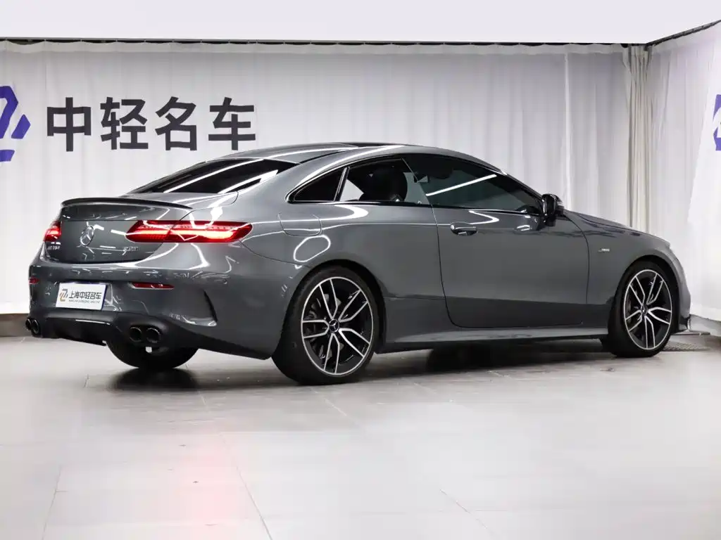 Mercedes-Benz E-Class, миниатюра 3