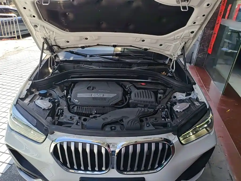 BMW X1 2022 sDrive25Li Leading фото 20