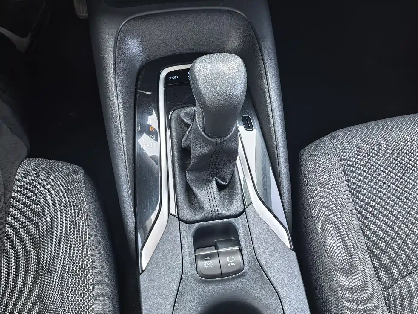 Toyota Corolla 2021 1.2T S-CVT Pioneer Edition фото 8