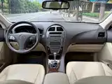 Фото 4 - Lexus ES