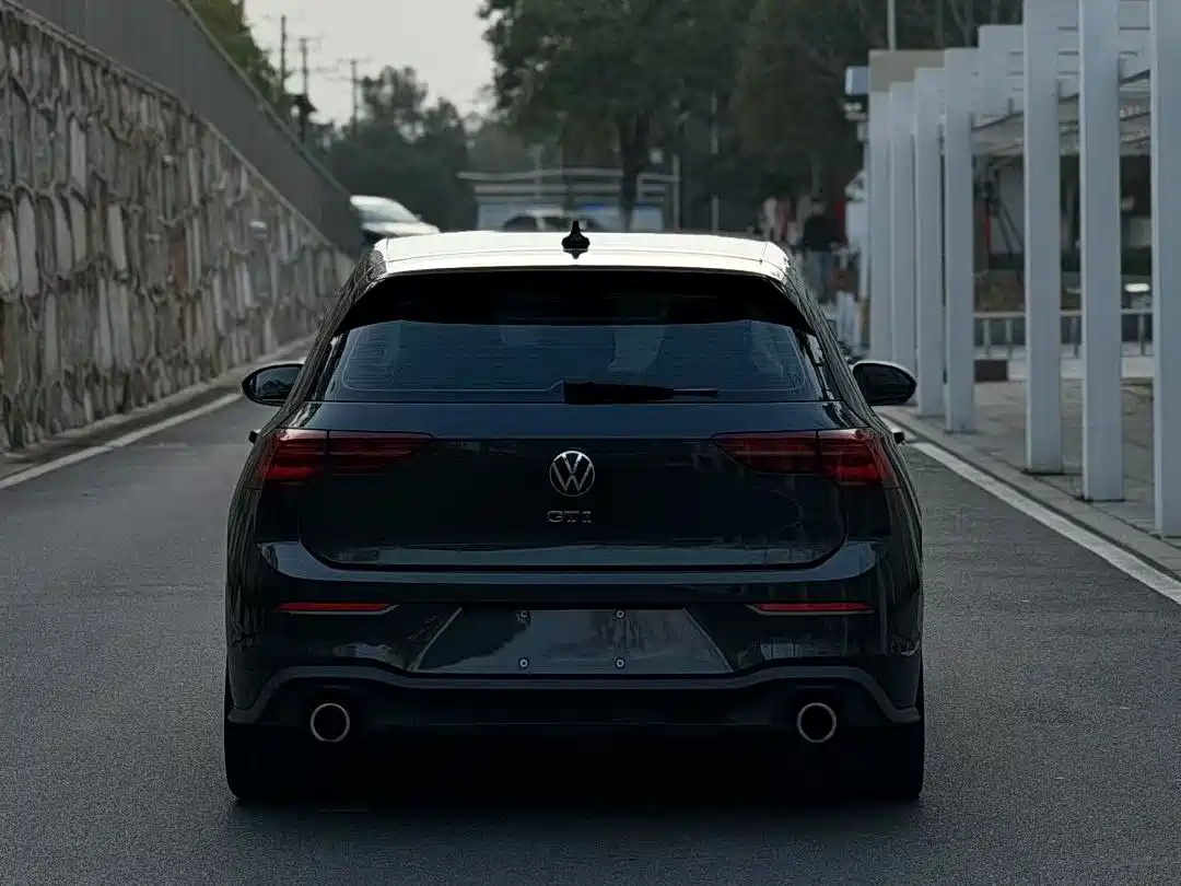 Volkswagen Golf GTI 2021 380TSI DSG GTI фото 9