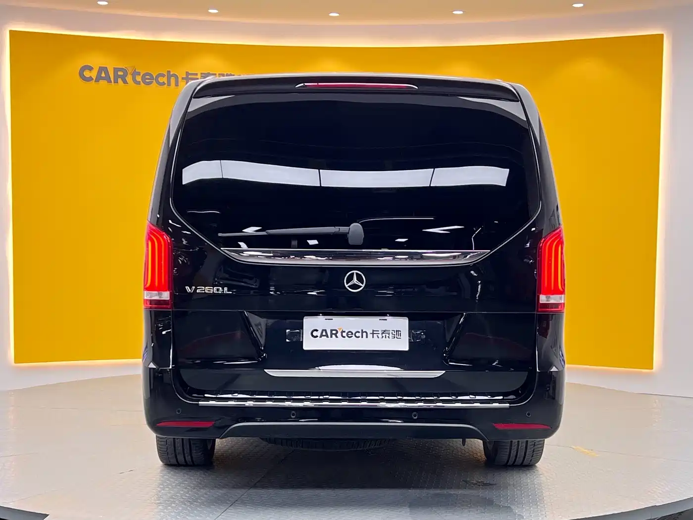 Mercedes-Benz V-Class 2021 V 260 L Long Wheelbase Luxury Edition фото 34