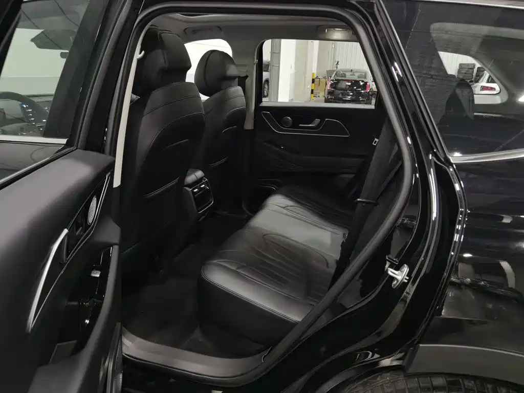Chery Fengyun Fengyun T9 2026 2025 120 Long Range Premium 5-seater LFP