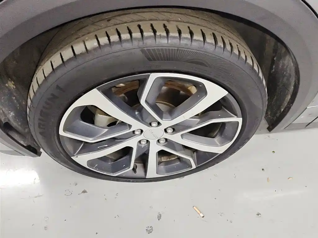 Lynk & Co 05 2020 2.0TD 4WD Halo Edition фото 23
