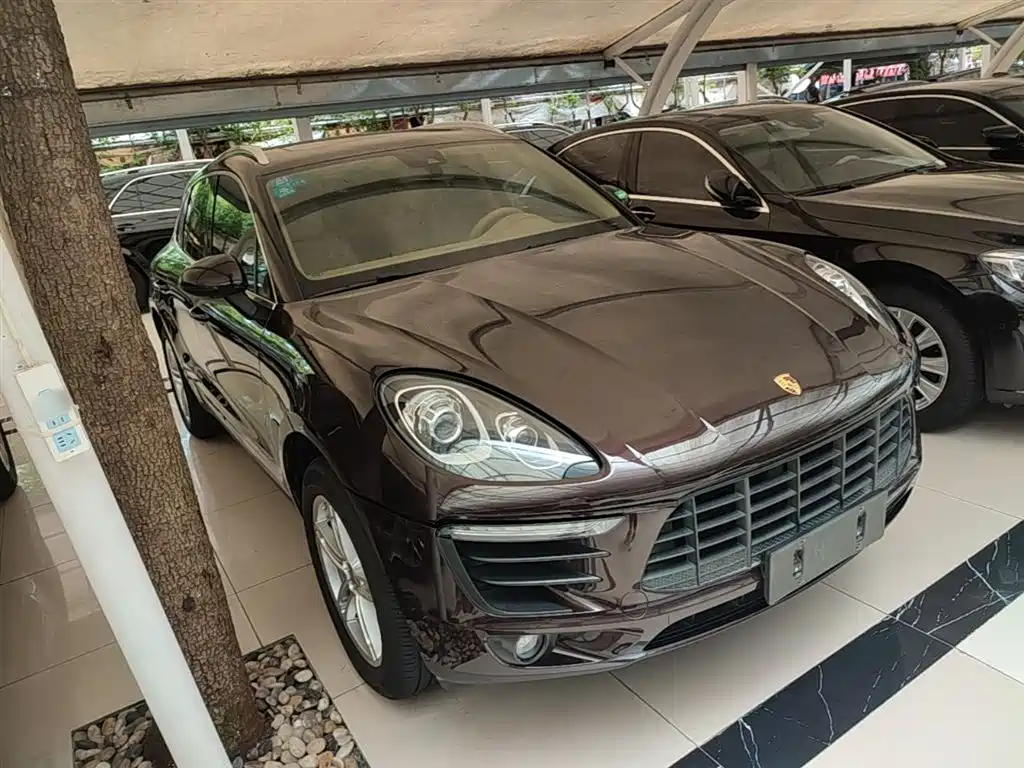 Porsche Macan 2017 Macan 2.0T фото 4
