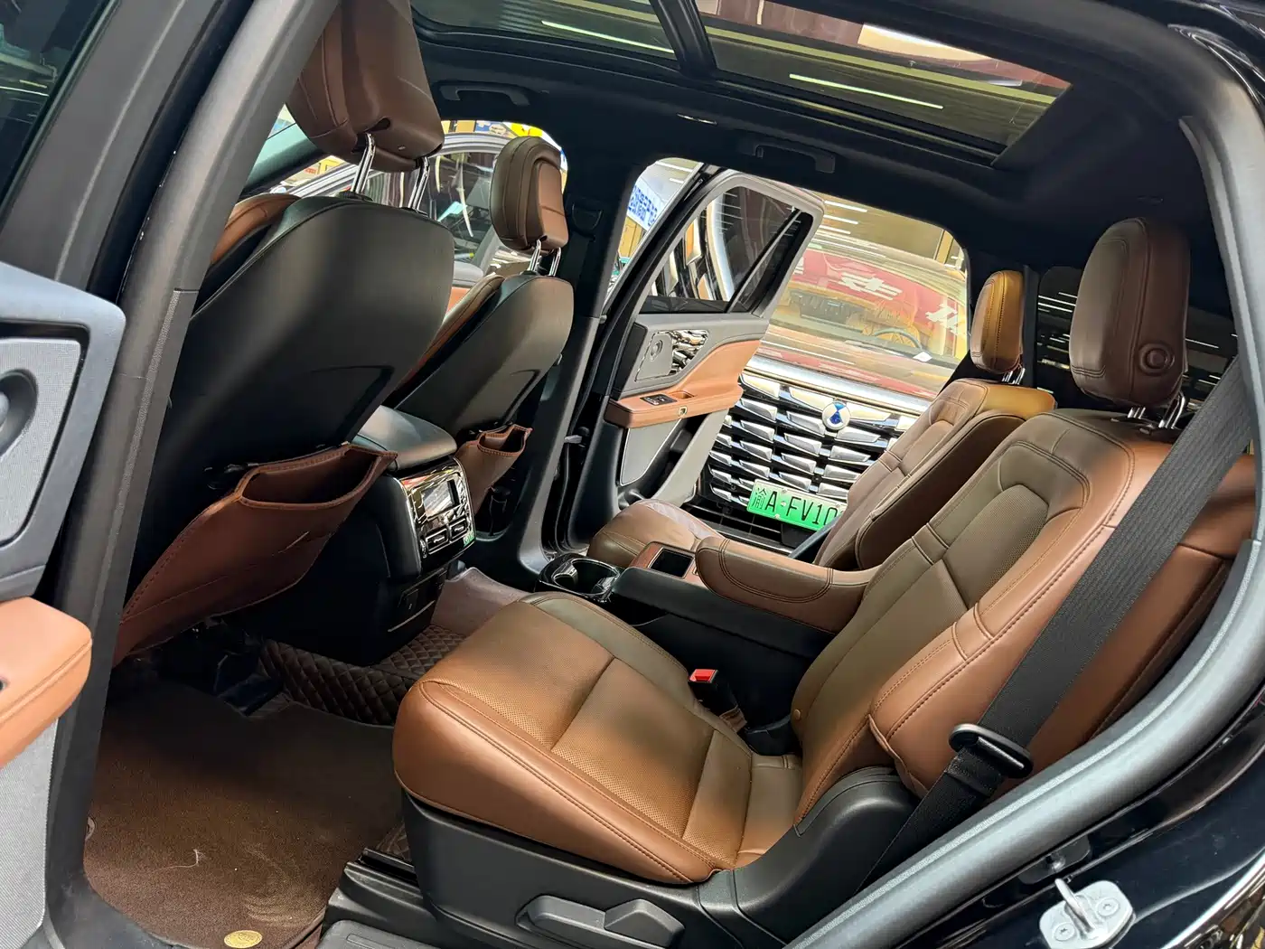 Lincoln Aviator, миниатюра 10